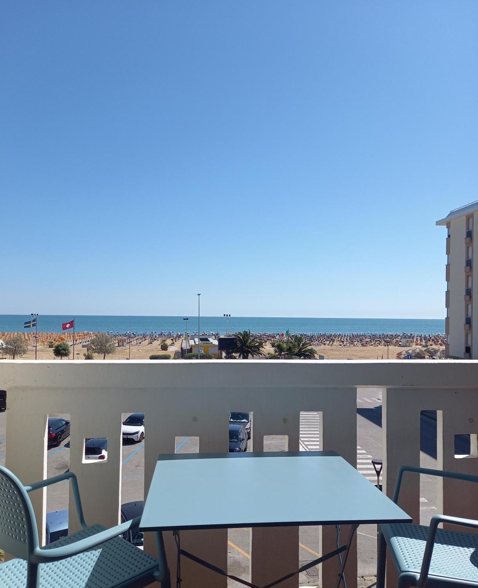 Giulio'S Apartment Bibione Buitenkant foto
